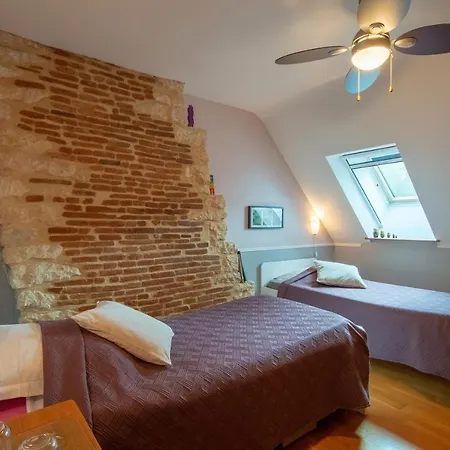 La Croix St Jean Foucheres