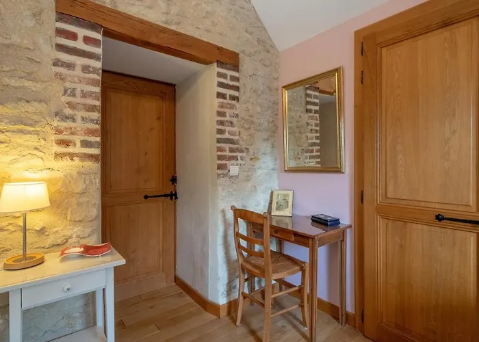 La Croix St Jean 3* Foucheres